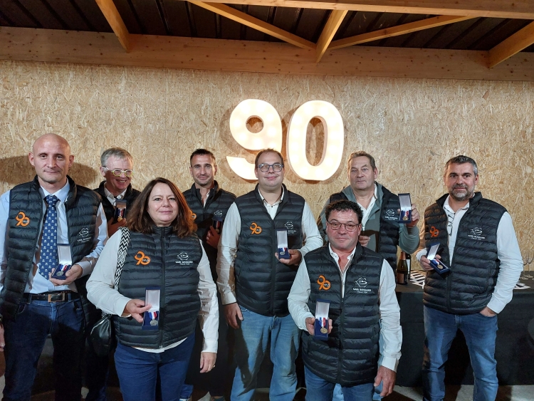 photo-equipe-bossard-challans-90ans